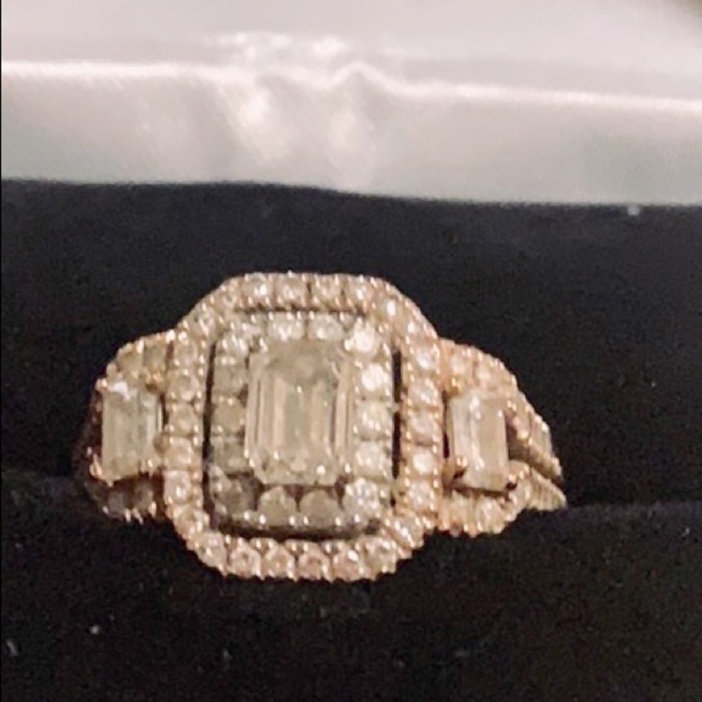 Engagement Ring 1-1/2 ct tw  14K Two-tone